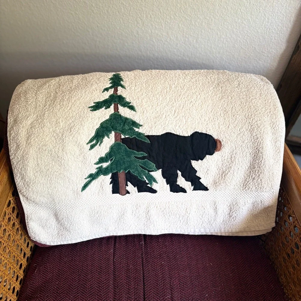 VTG Black Bear Pine Tree Applique Fleece Throw Blanket Cream Lodge Cabin Decor